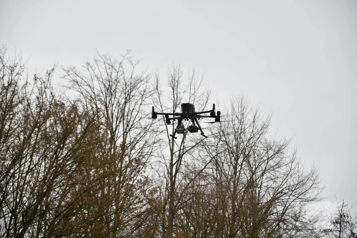 Helikopter en drone ingezet bij zoekactie naar vermiste 19-jarige jongen