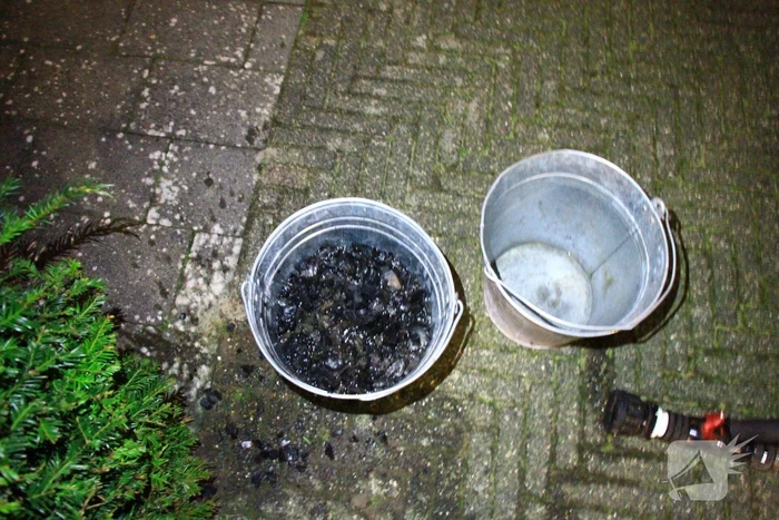 Schoorsteenbrand snel onder controle