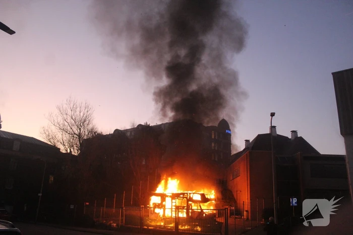 Camper verwoest door brand