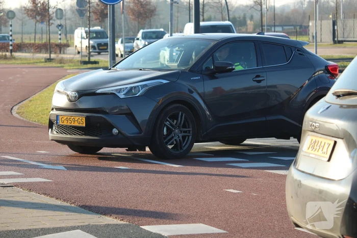 Scooterrijder aangereden door auto