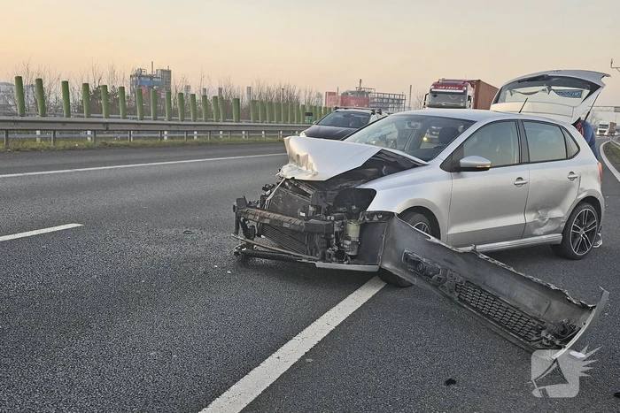 ongeval rijksweg a15 l 40,4 botlek rotterdam