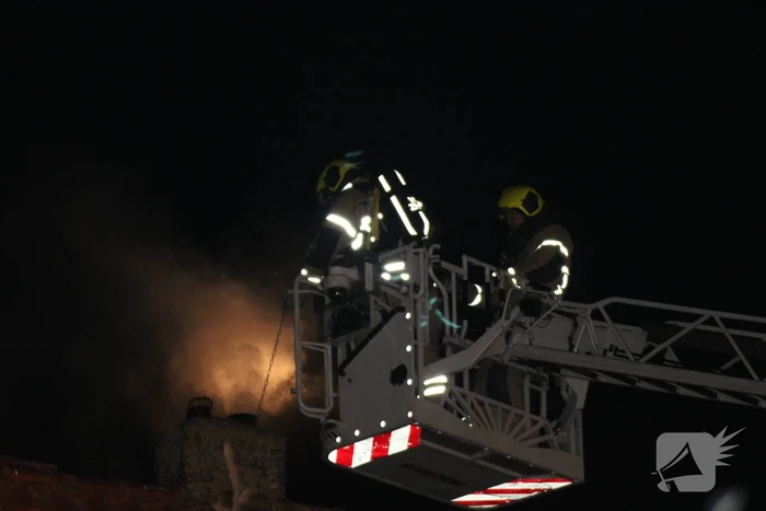 Brand in schoorsteen woning