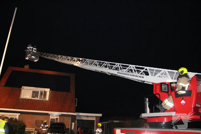 Brand in schoorsteen woning