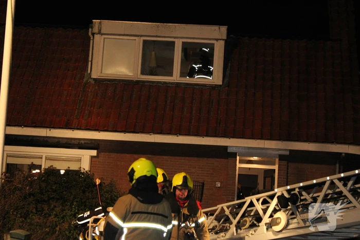 Brand in schoorsteen woning