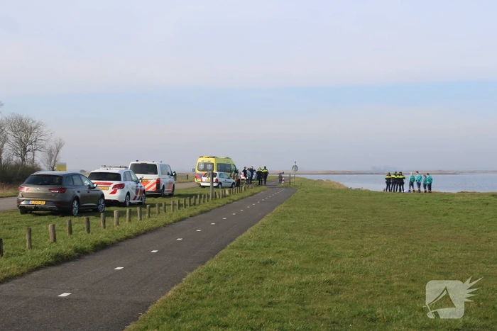 Persoon overleden na val in het water
