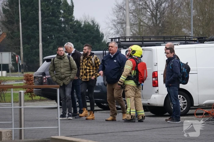 Bedrijfspand ontruimd door brand