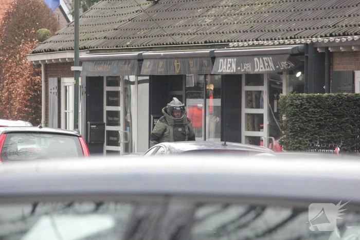 Explosieven Opruimingsdienst doet onderzoek naar mogelijke explosief