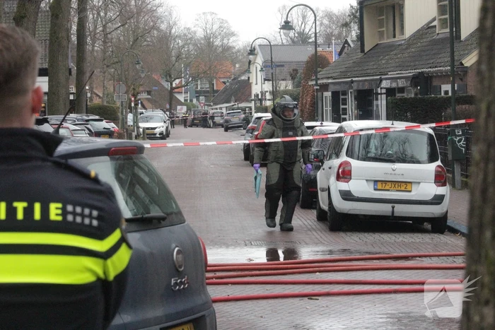 Explosieven Opruimingsdienst doet onderzoek naar mogelijke explosief