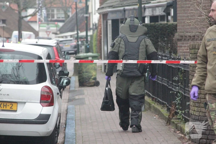 Explosieven Opruimingsdienst doet onderzoek naar mogelijke explosief