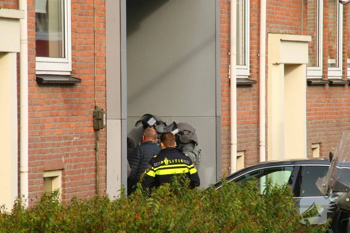 Buurt afgezet vanwege inzet arrestatieteam