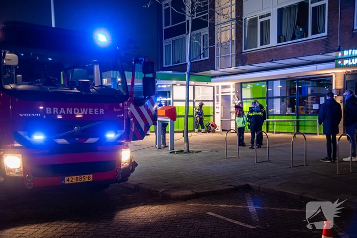 Portiek vol rookontwikkeling na brandstichting