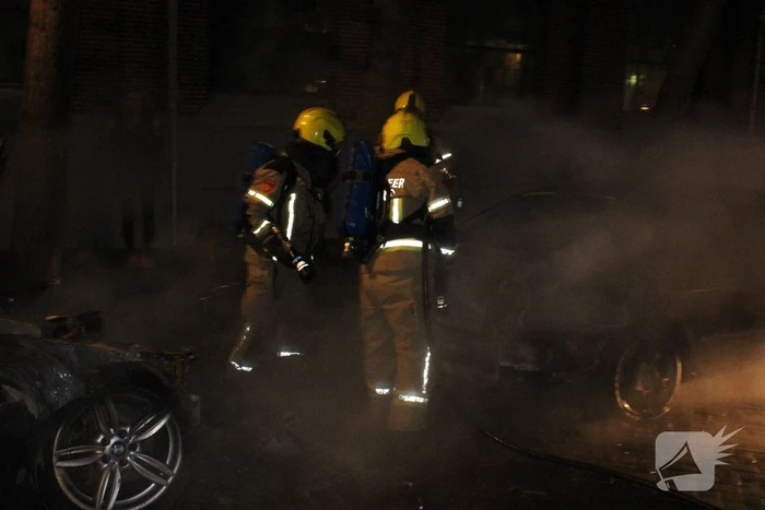 Auto verwoest door brand