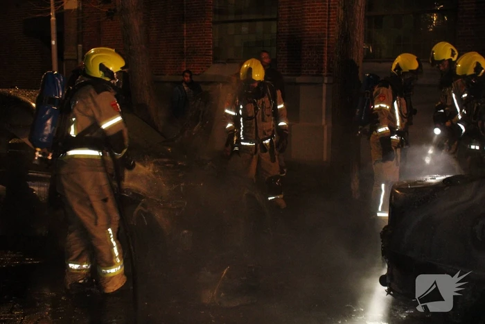 Auto verwoest door brand