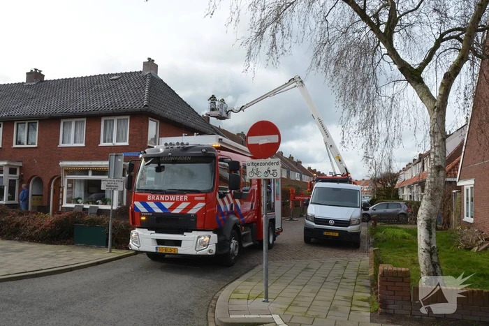Schoorsteenbrand snel onder controle