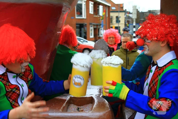 Optocht trekt veel bekijks