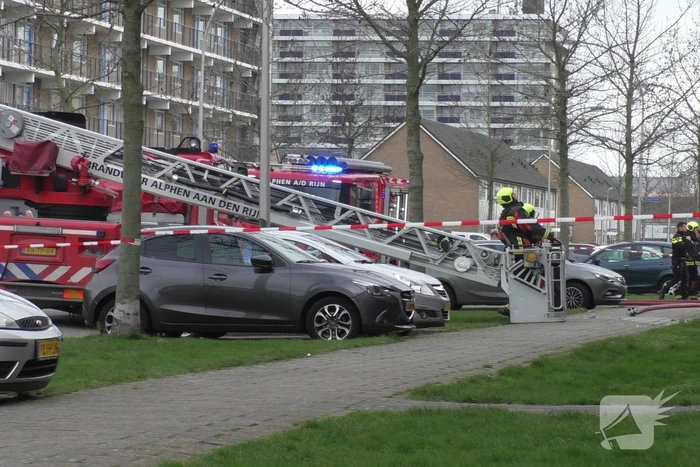 Gevel flatwoning ontzet door explosie