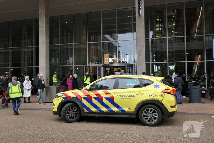 Bommelding bij De Rotterdam
