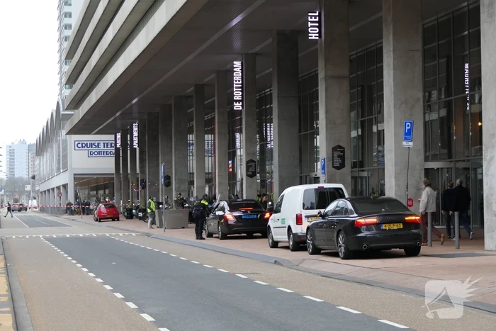 Bommelding bij De Rotterdam
