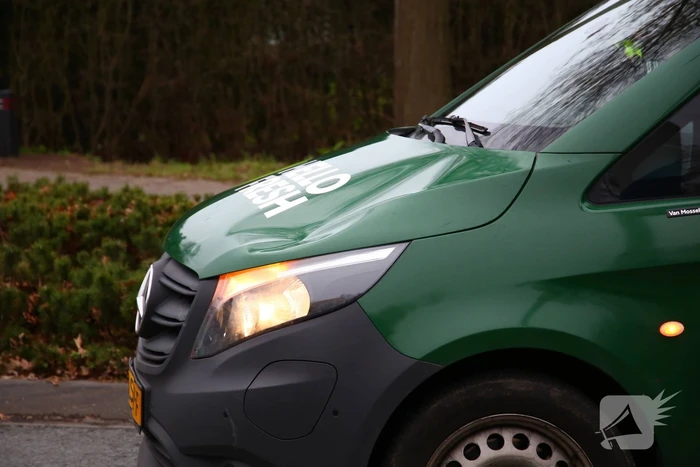 Fietser gewond bij botsing met bestelbus