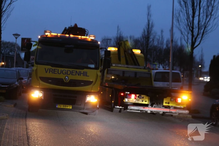Twee auto's beschadigd bij ongeval, bestuurder onder invloed