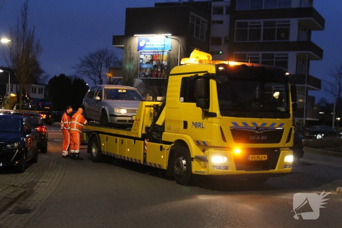 Twee auto's beschadigd bij ongeval, bestuurder onder invloed