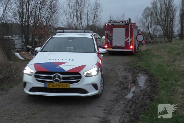 Brand op woonboot blijkt afvalverbranding