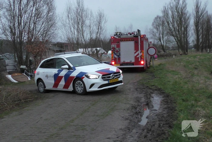 Brand op woonboot blijkt afvalverbranding