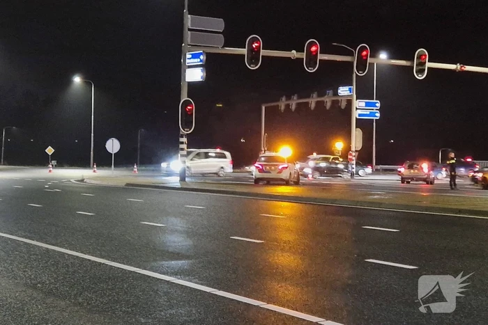 Flinke ravage na ongeval met drie voertuigen