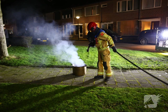 Brandweer ingezet bij brand in schoorsteen