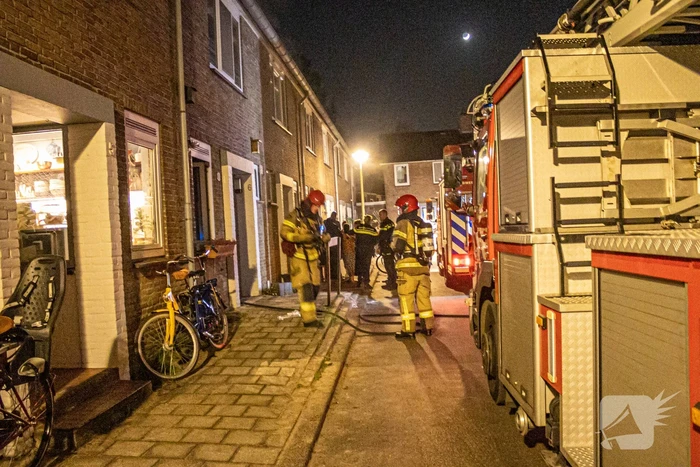 Brand in woning trekt veel bekijks
