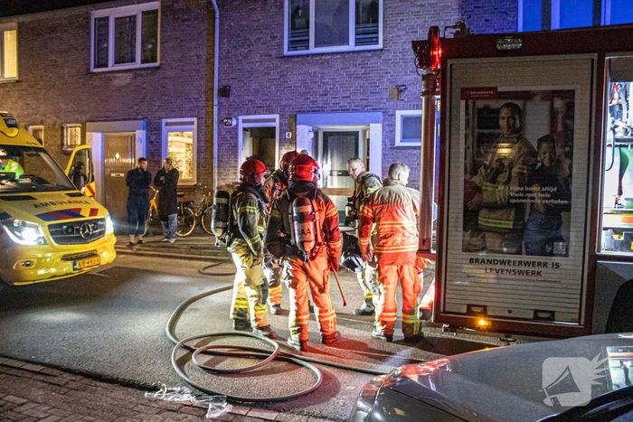 Brand in woning trekt veel bekijks