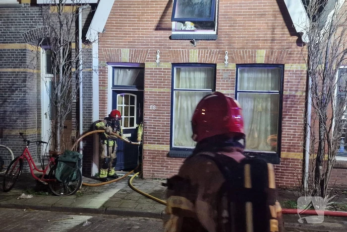Veel rook na uitslaande brand