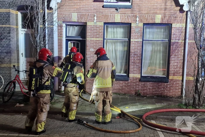Veel rook na uitslaande brand