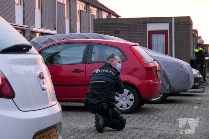Explosie beschadigt gevel van woning