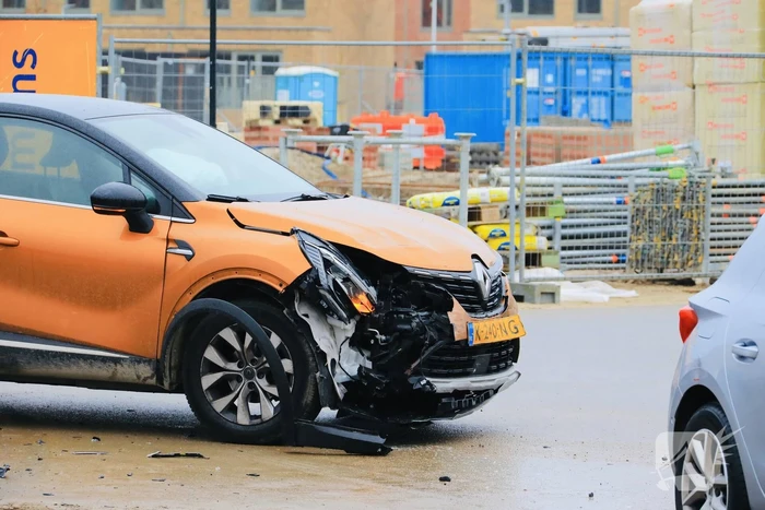 Flinke schade bij botsing in Vathorst
