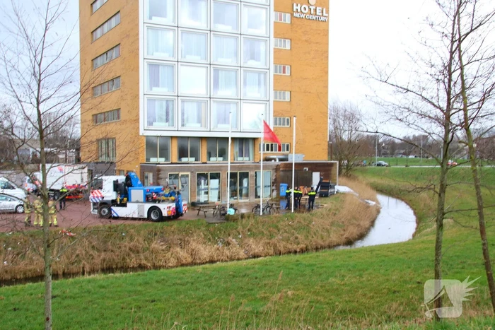 Overleden persoon in water gevonden
