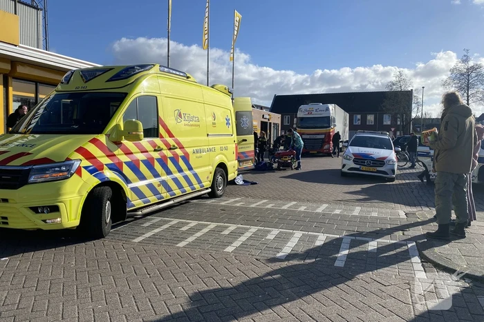 Ongeval tussen personenauto en scooter