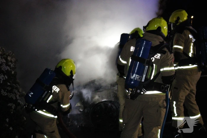 Auto flink beschadigd door brand