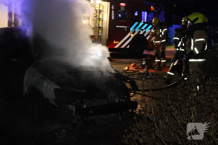 Auto flink beschadigd door brand