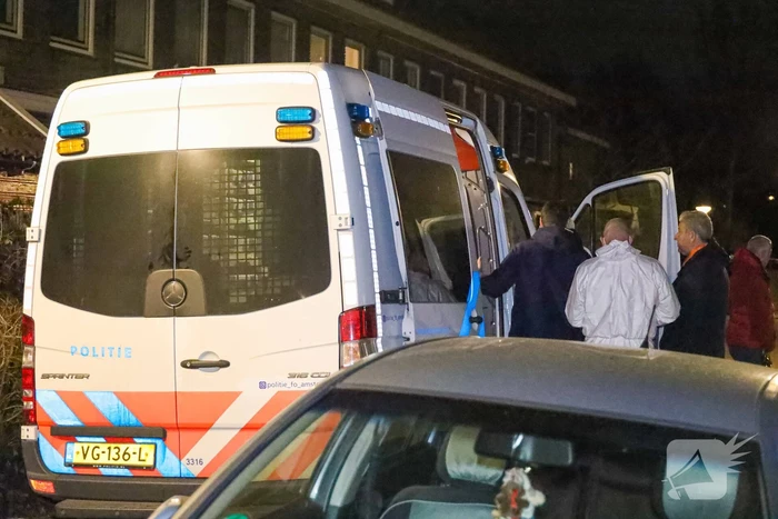 Politie vindt lichaam, mogelijk sprake van misdrijf