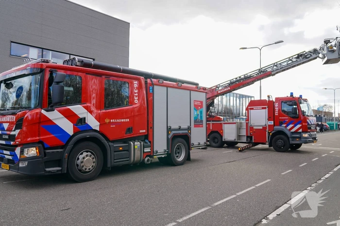 Brandweer doet onderzoek naar brand