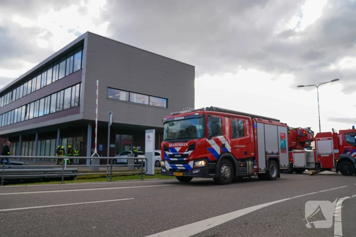 Brandweer doet onderzoek naar brand