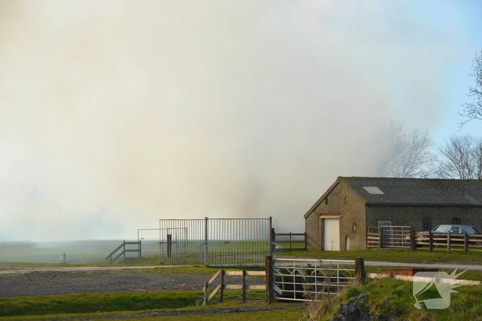 Zeer grote brand in woonboerderij