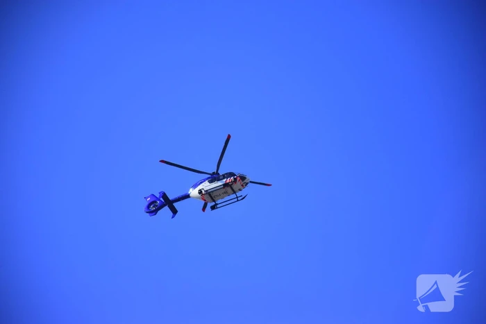 Politieagenten vormen indrukwekkende erehaag voor doodzieke collega