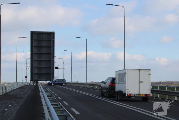 De Postbrug in storing