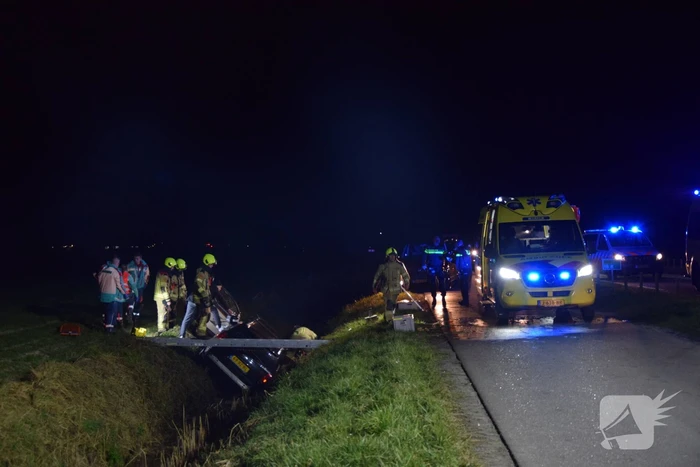 Inzittenden bekneld bij verkeersongeval