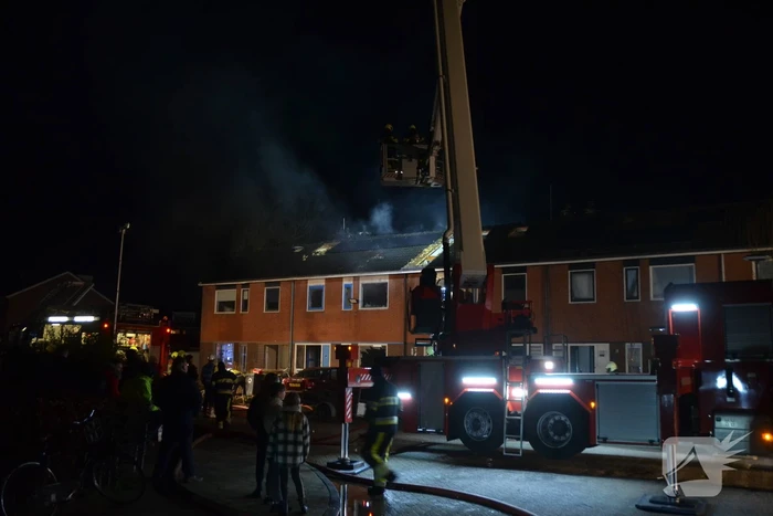 Zeer grote brand lastig onder controle te krijgen