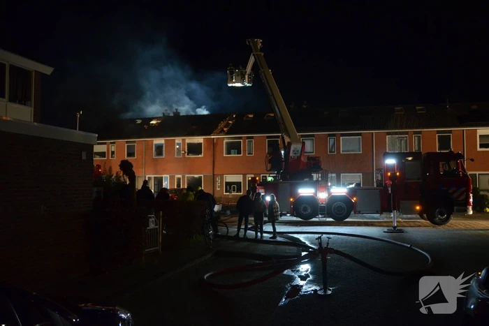 Zeer grote brand lastig onder controle te krijgen