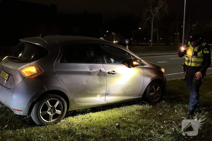 Twee gewonden na aanrijding tussen auto en scooter