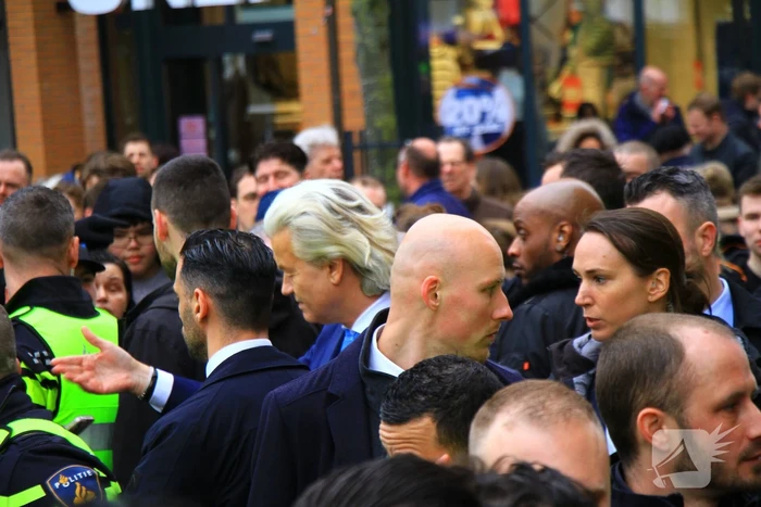 Bezoek Geert Wilders trekt veel bekijks